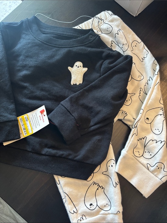 Other - Kids Black Ghost Sweatshirt - Cute Ghost Appliqué